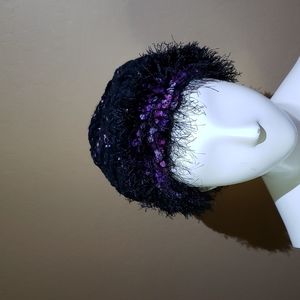 Purple and black fuzzy hat (0326)